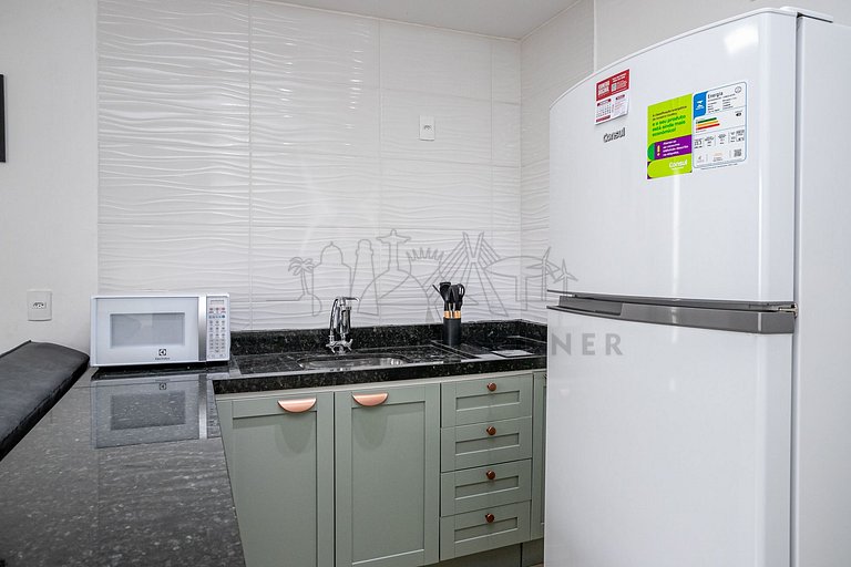 Modern with air-conditioning, pool and gym