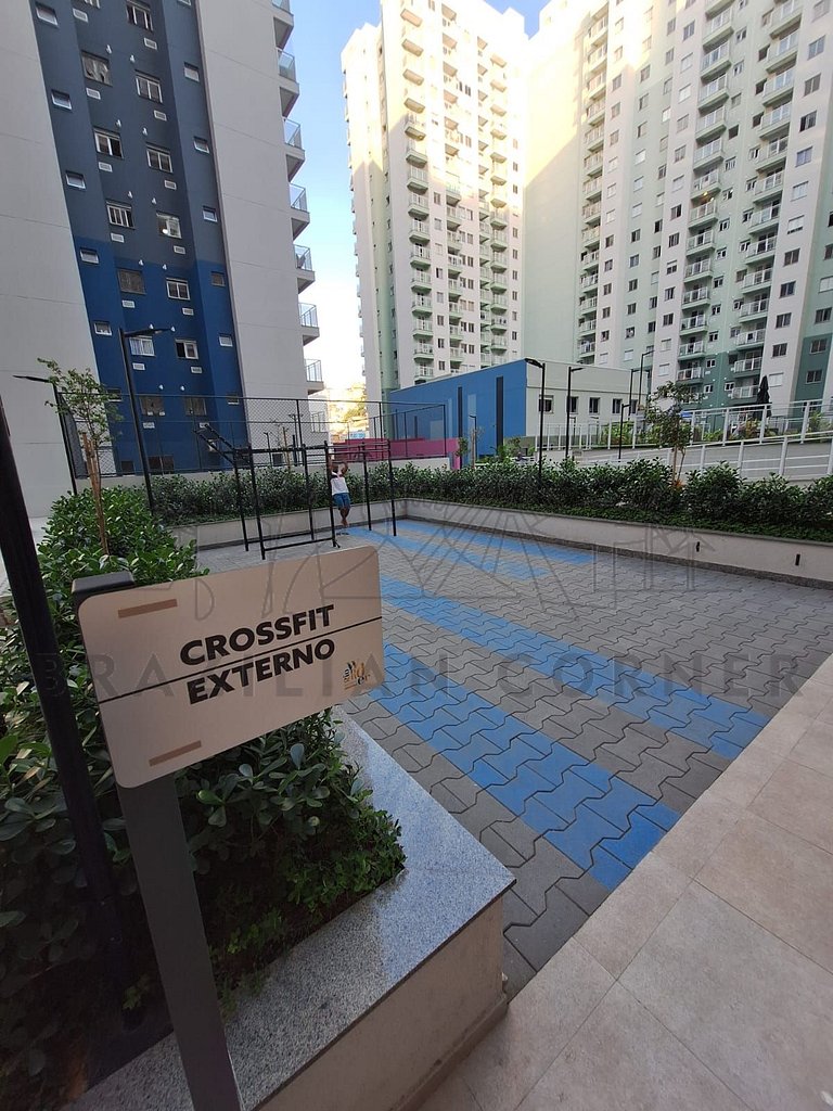 Modern with air-conditioning, pool and gym