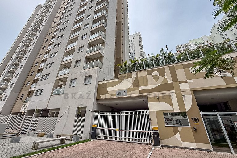 Modern with air-conditioning, pool and gym