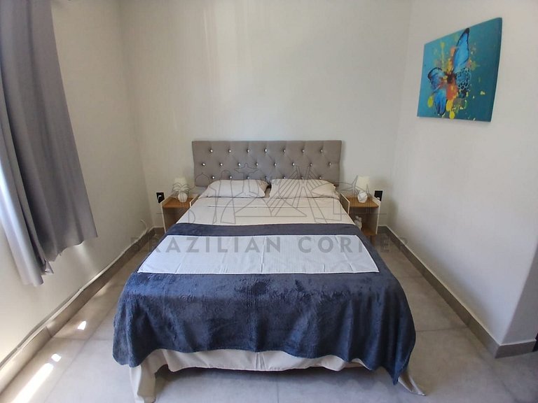 Aconchegante e bem localizado com 2 quartos