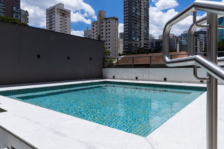 Moderno e tecnológico c/ AC, piscina e academia