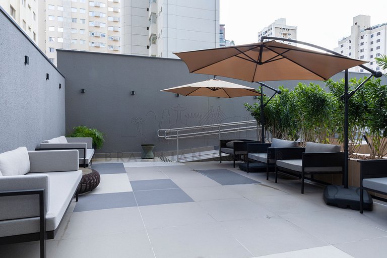 Modern and high-tech with A/C, pool, and gym