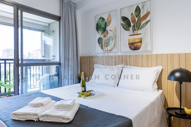 Modern in Vila Mariana with AC and Queen Bed