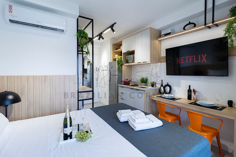 Modern in Vila Mariana with AC and Queen Bed