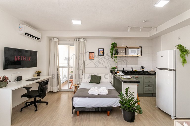 Modern with air-conditioning, pool and gym