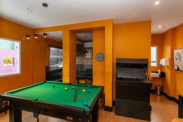 Modern with air-conditioning, pool and gym