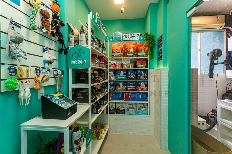 Moderno com ar- condicionado, piscina e academia