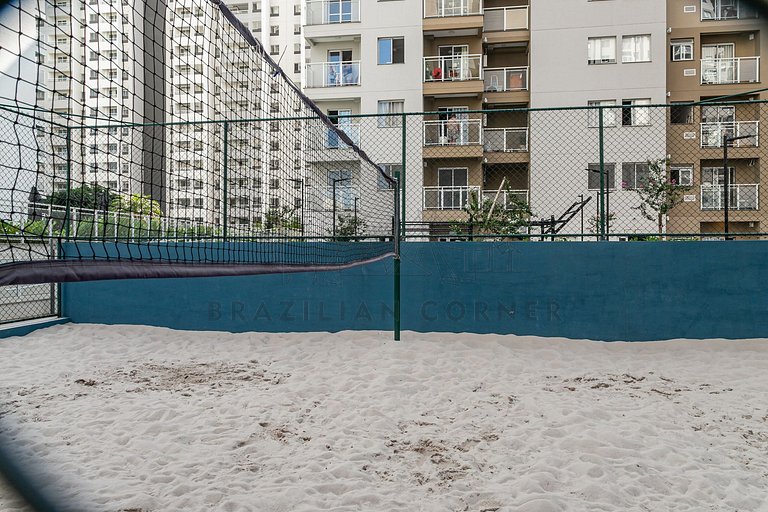 Modern with air-conditioning, pool and gym