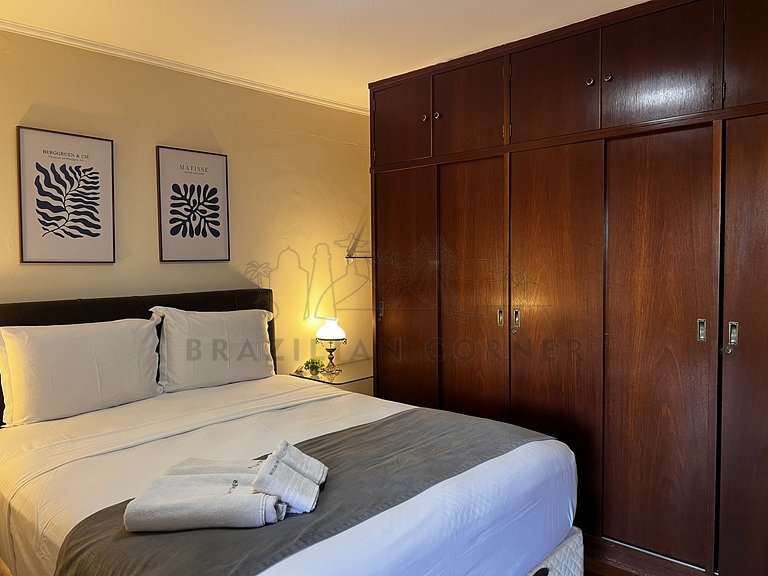 4-Bedroom House with Air Conditioning in Ipiranga