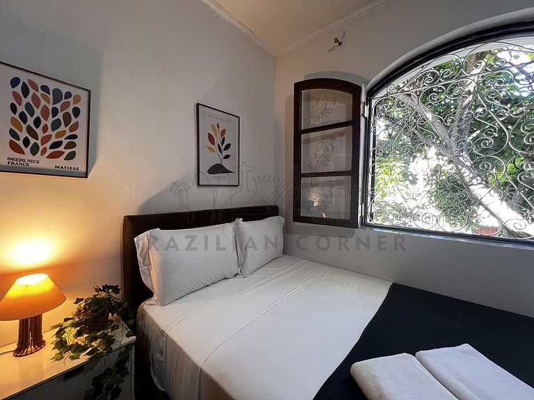 4-Bedroom House with Air Conditioning in Ipiranga
