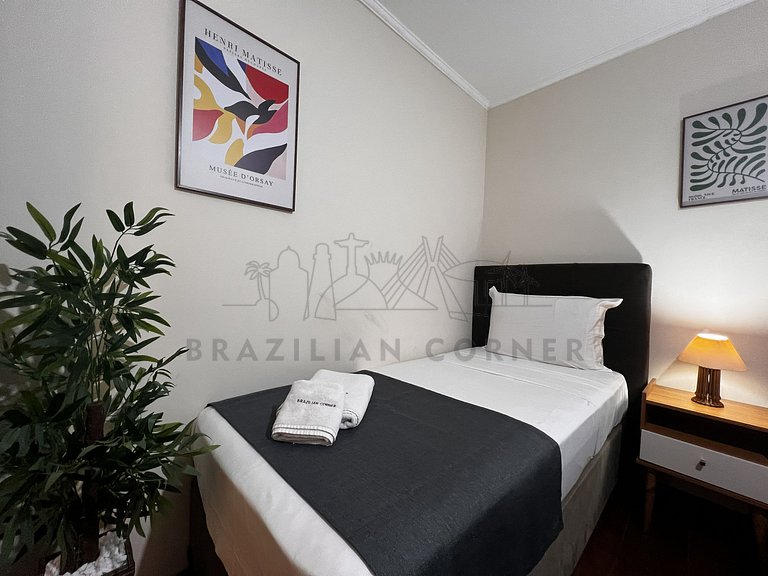 4-Bedroom House with Air Conditioning in Ipiranga