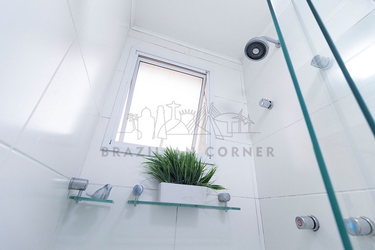 3 Quartos,2 Piscinas, AC, 2 vagas|Brazilian Corner