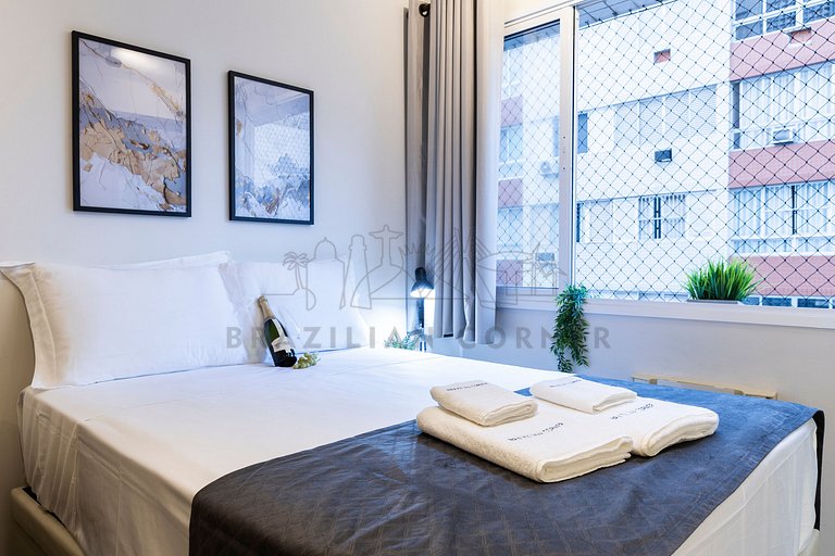 Seafront, Canal 4, cozy with Air Conditioning