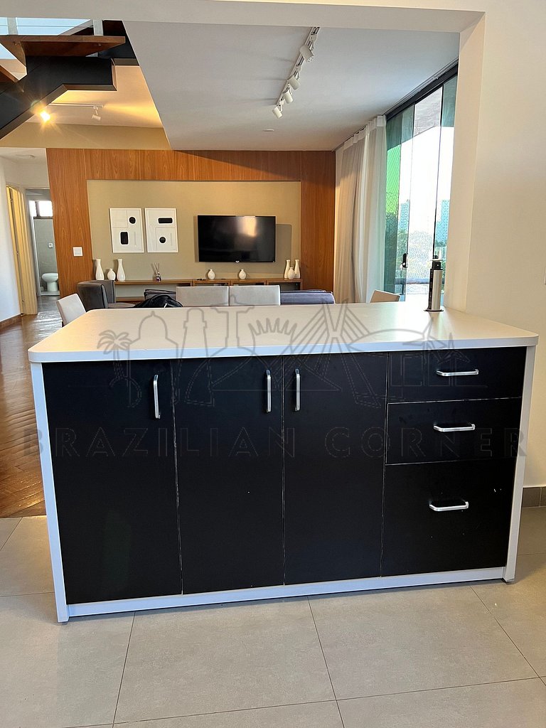 Penthouse Duplex with amazing view, Hot Tub and AC