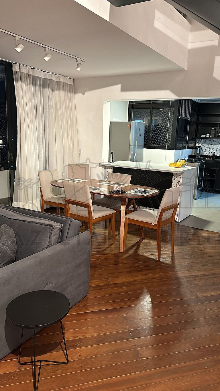 Cobertura Duplex com vista incrível, Ofurô e AC