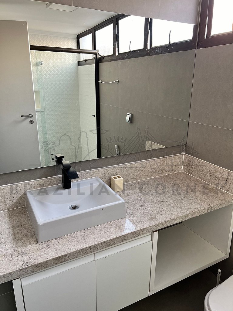 Penthouse Duplex with amazing view, Hot Tub and AC