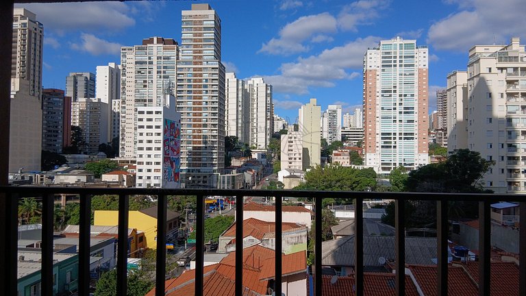 Vista incível com AC e academia