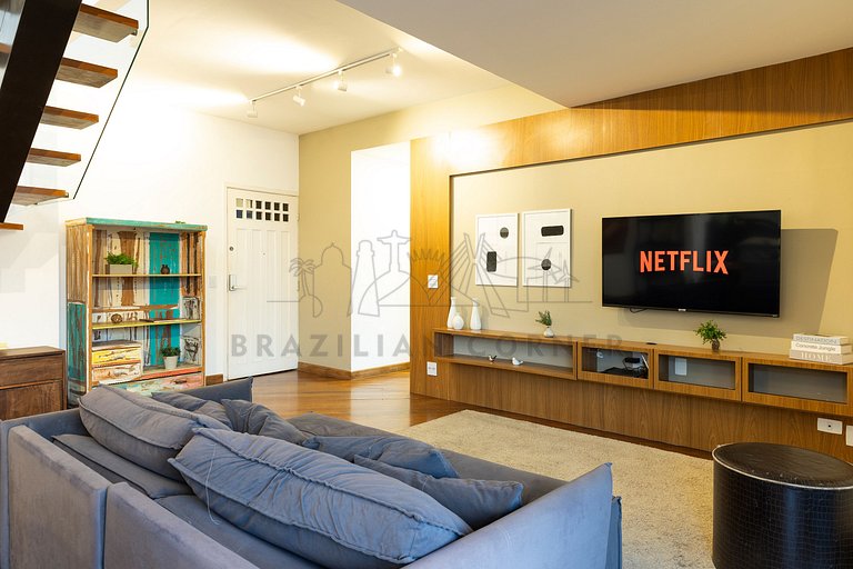 Penthouse Duplex with amazing view, Hot Tub and AC