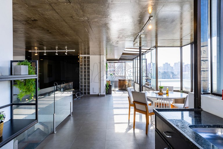 Penthouse Duplex with amazing view, Hot Tub and AC