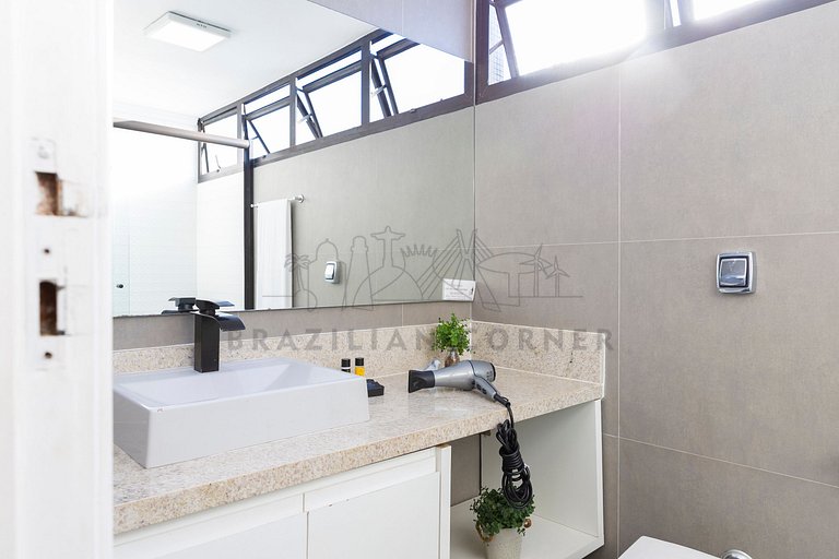 Cobertura Duplex com vista incrível, Ofurô e AC