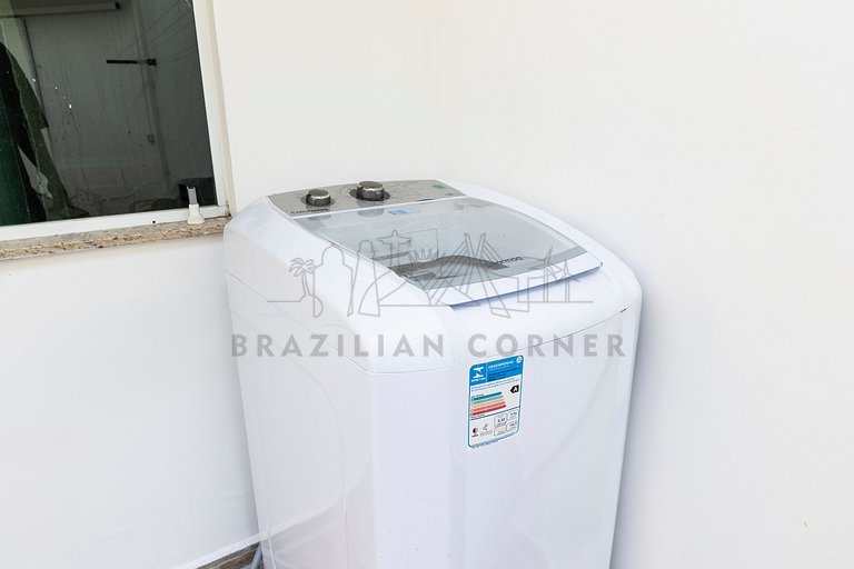 Charmoso na Vila Madalena com AC e Cama Queen