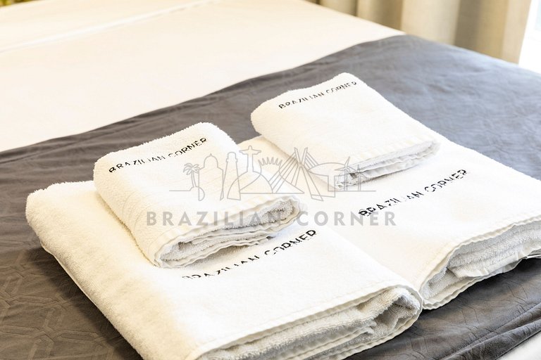 Pool, Gym , AC, Ibirapuera Park| Brazilian Corner
