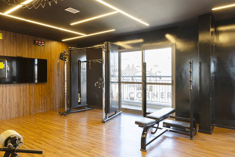 Pool, Gym , AC, Ibirapuera Park| Brazilian Corner