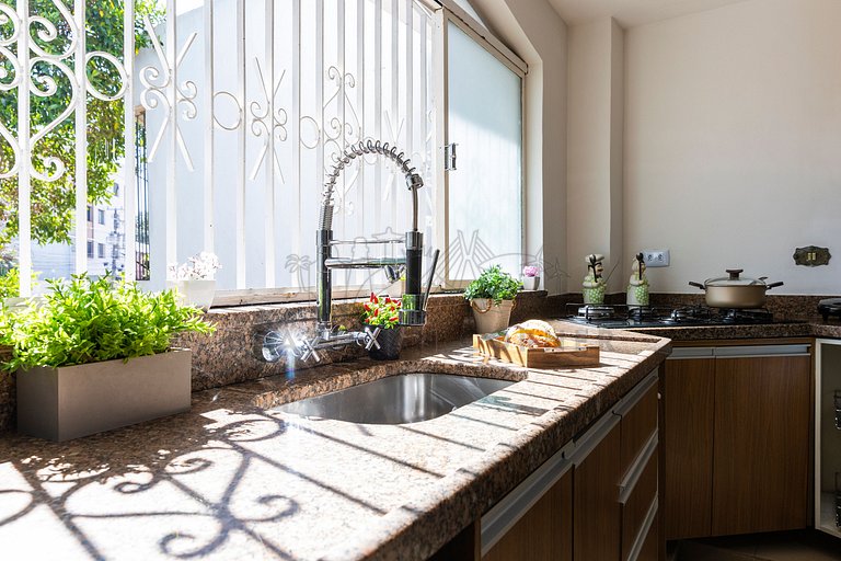Casa de 4 quartos com Ar condicionado no Ipiranga