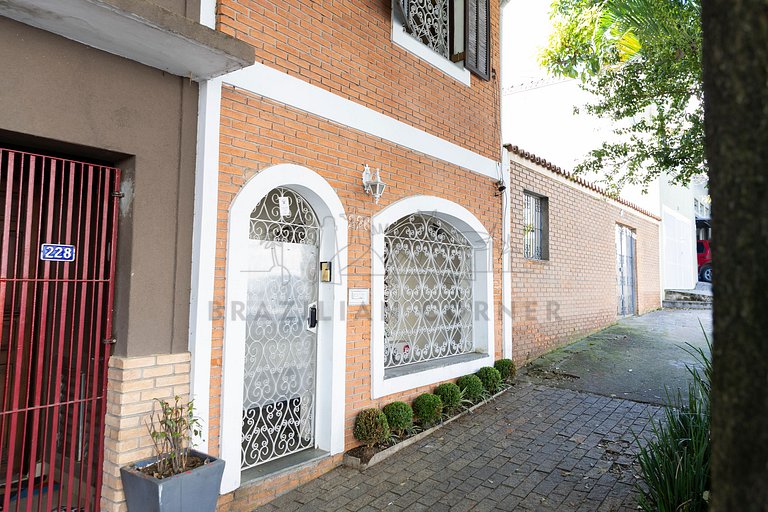Casa de 4 quartos com Ar condicionado no Ipiranga
