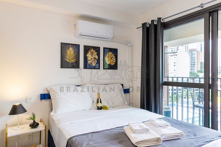 Next to Nubank Parque with AC and incredible view