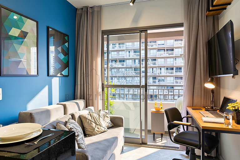 Modern w/ AC, Pool, and Near Ibirapuera Park