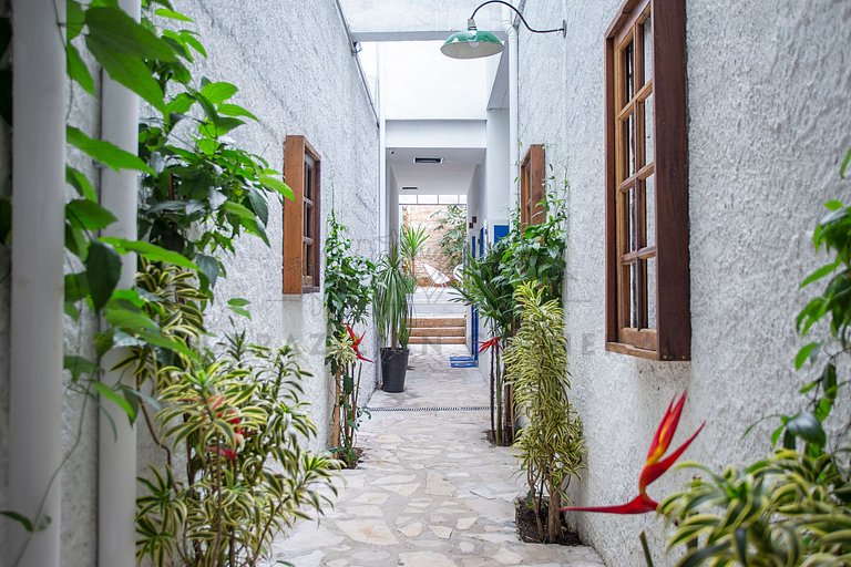 Charming Greek Style Studio great location 21