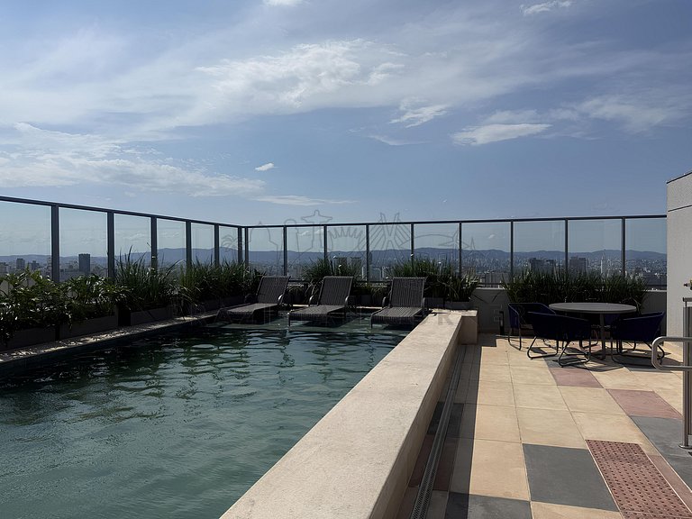 Moderno com Alexa, AC, piscina e academia