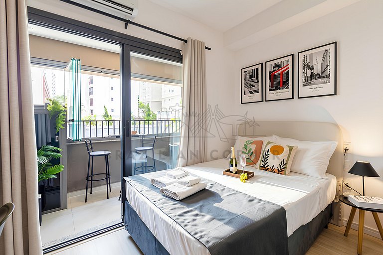 Near Ibirapuera Park w/ AC and Gym