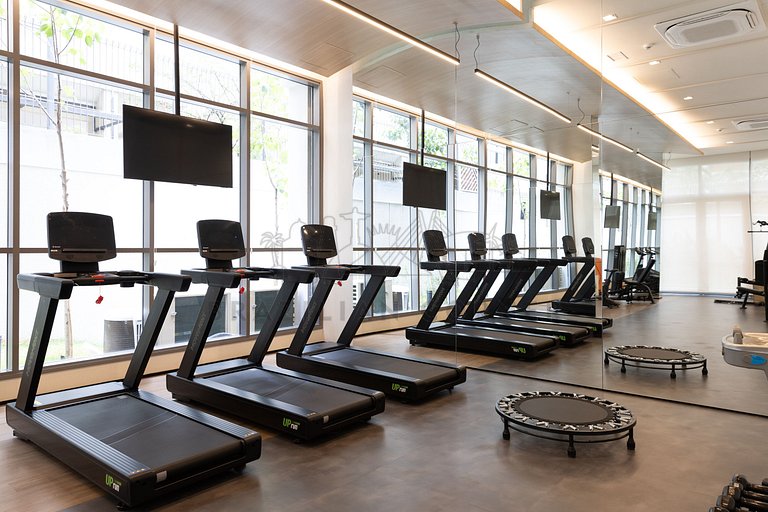 Modern with Alexa, AC, Pool, and Gym