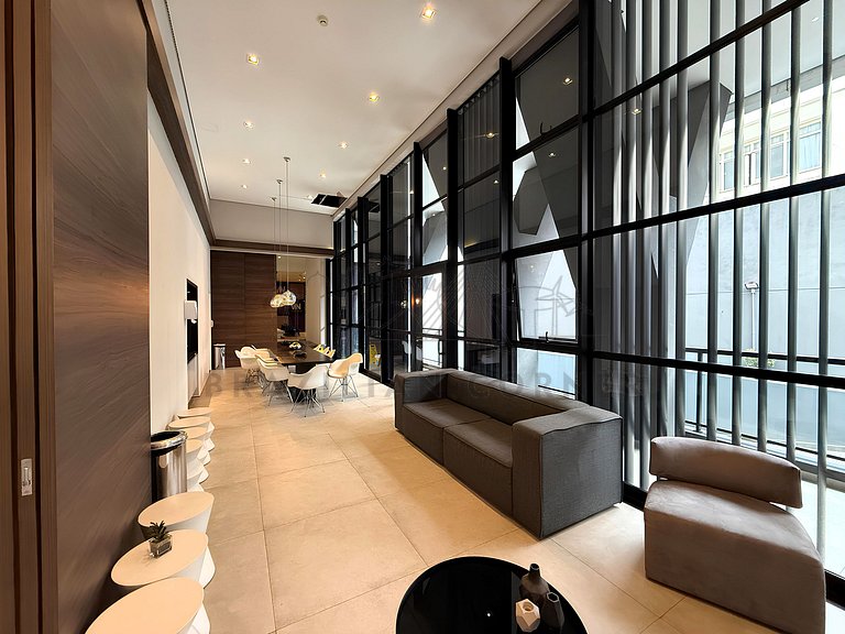 Amazing view, Pool, Gym, Air conditioning