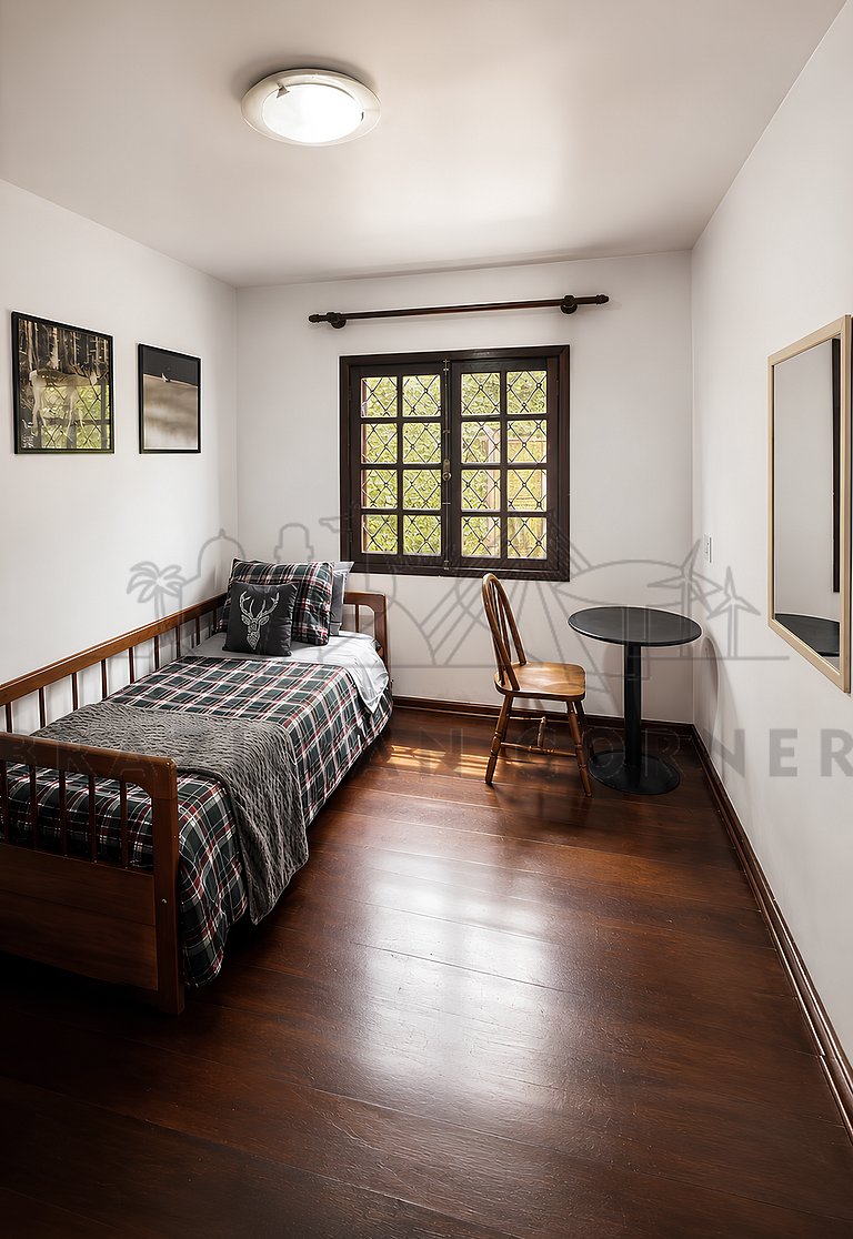 Cabana nas Montanhas com ofurô e lareira
