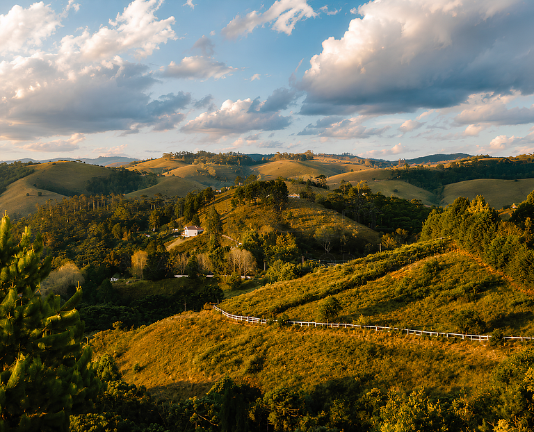 Cabana nas Montanhas com ofurô e lareira