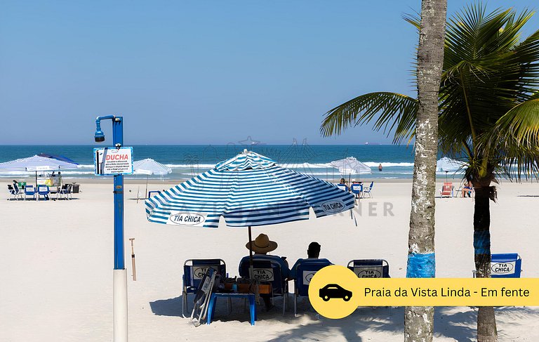 Apartamento moderno com 2 piscinas próximo à praia