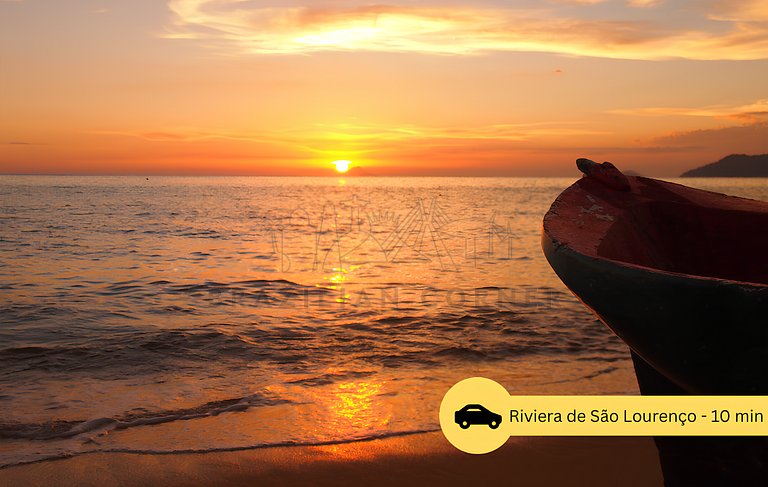 Apartamento moderno com 2 piscinas próximo à praia