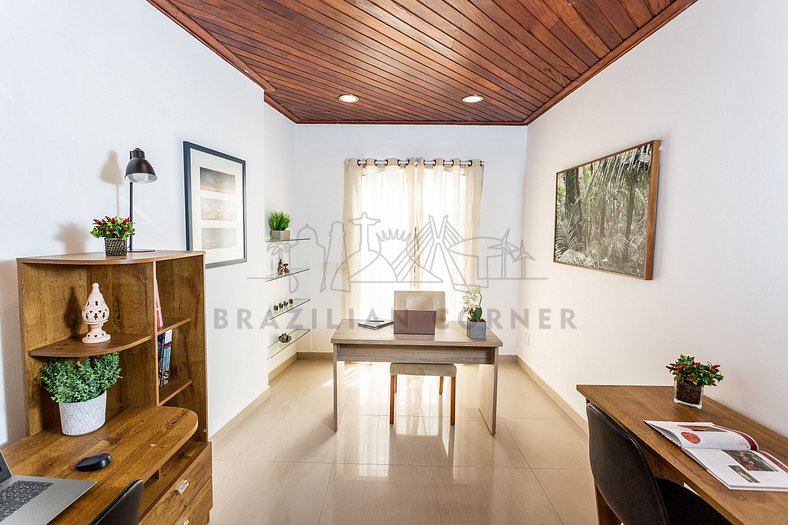 Beautiful house in Lapa 4 bedrooms, pool, barbecue and garde