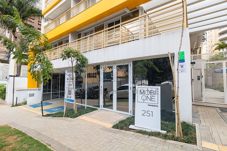 Estúdio moderno em Pinheiros com AC e Rooftop
