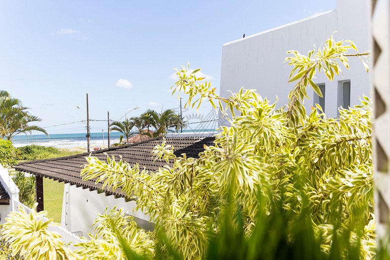 Linda Casa a 50m da Praia com Churrasqueira e Jardim